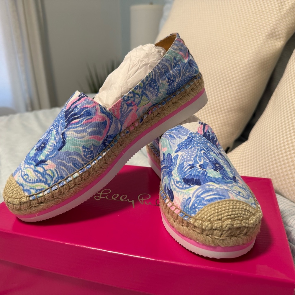 Lilly Pulitzer Women's Blue and Pink Saltwater Blue Marlo Espadrilles
